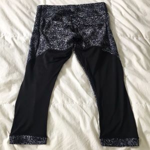 Lululemon Wunder Under Crops